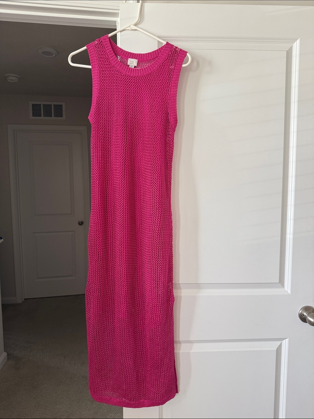 Sleeveless Fuchsia Knit Midi Dress